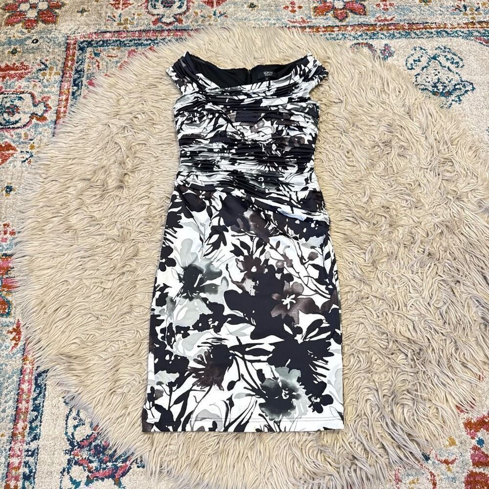 Tadashi Shoji Floral Boatneck Ruched Sheath Dress size 4